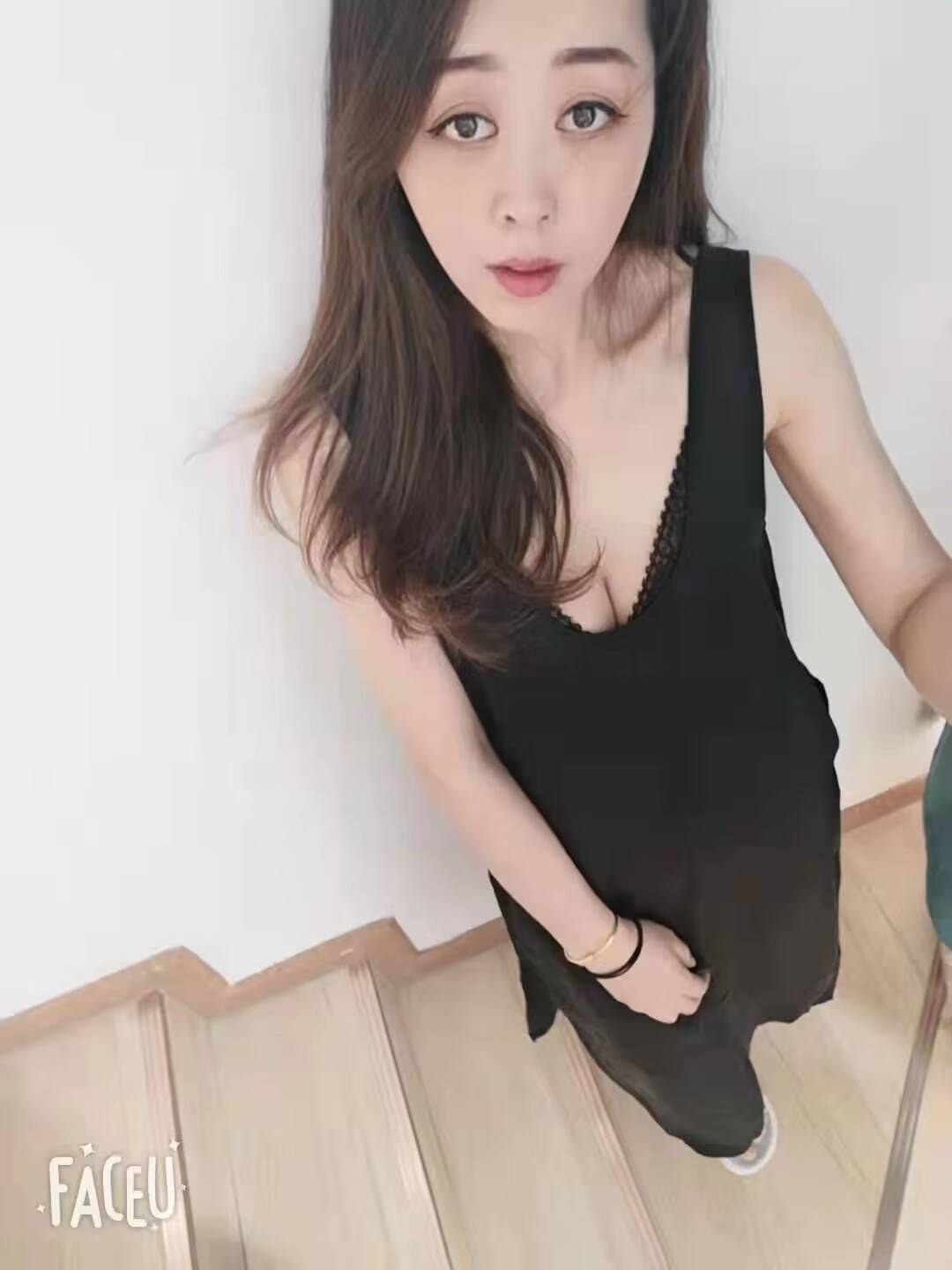 1020442_CXMYDEK7G9JGV68.jpg
